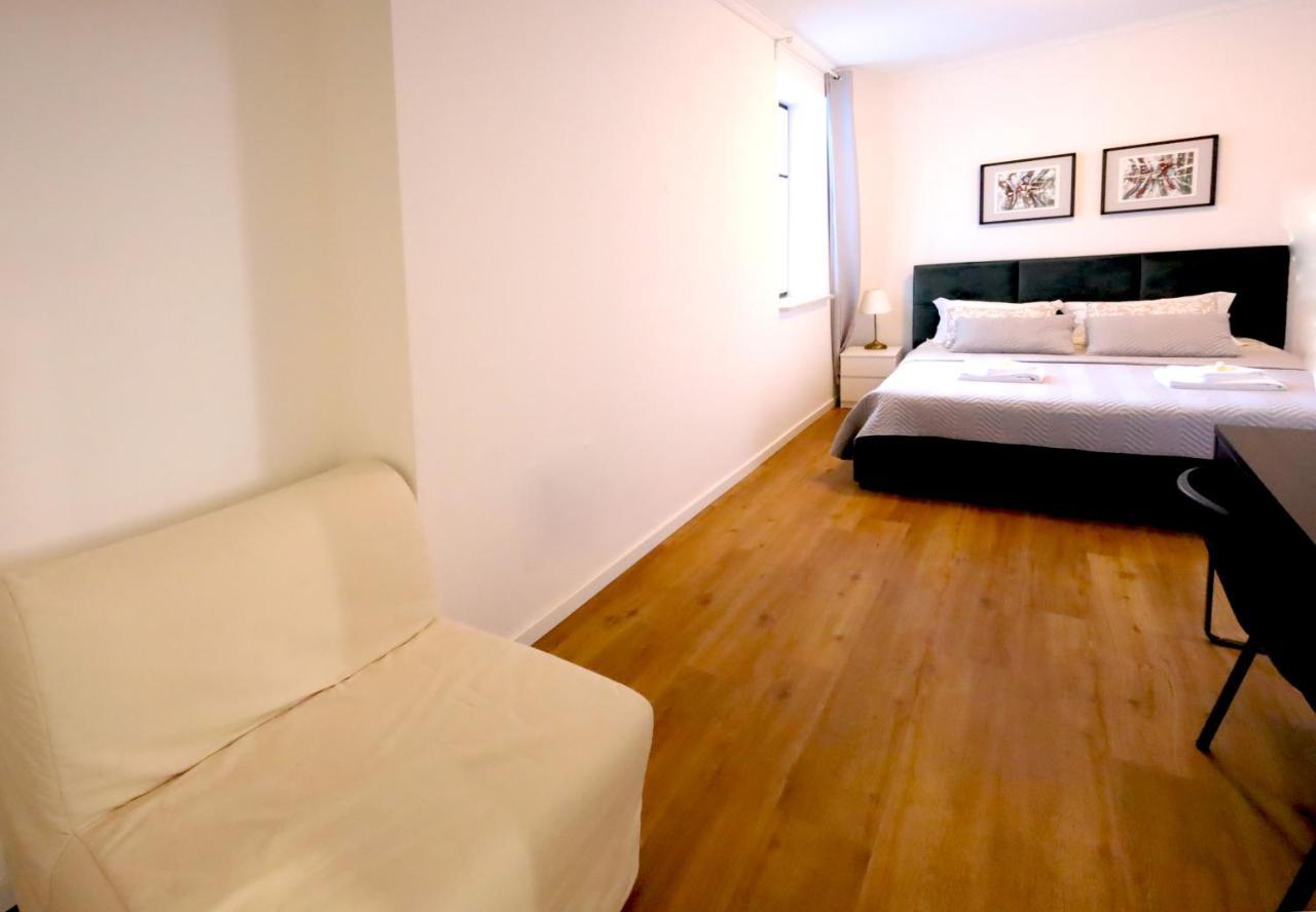 Lisboa Intendente 3Bedroom Apartment With Balcony Екстер'єр фото