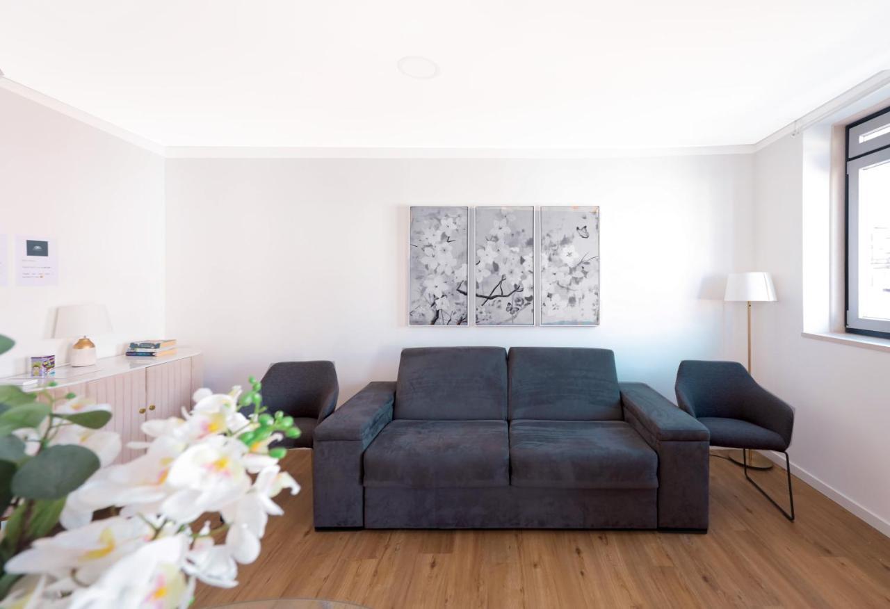 Lisboa Intendente 3Bedroom Apartment With Balcony Екстер'єр фото