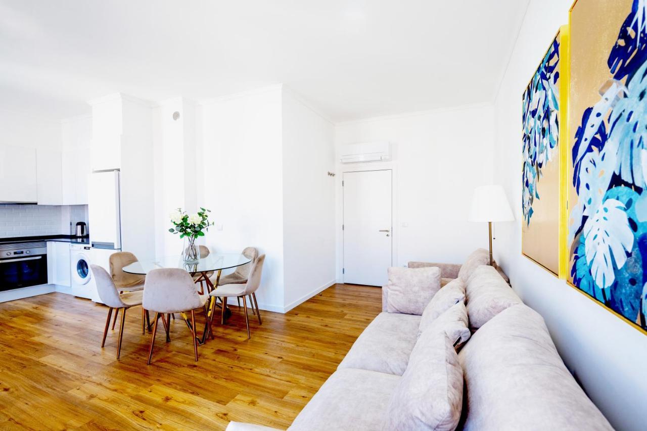 Lisboa Intendente 3Bedroom Apartment With Balcony Екстер'єр фото