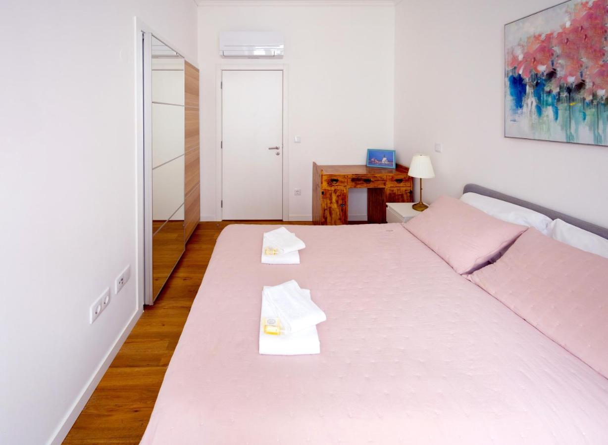 Lisboa Intendente 3Bedroom Apartment With Balcony Екстер'єр фото